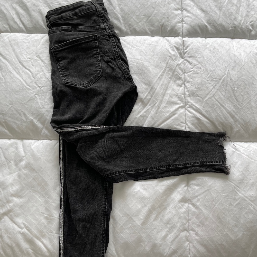 Black pants size 4